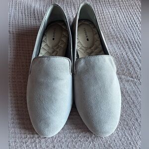 Birdies Starling Gray Loafers NWOT